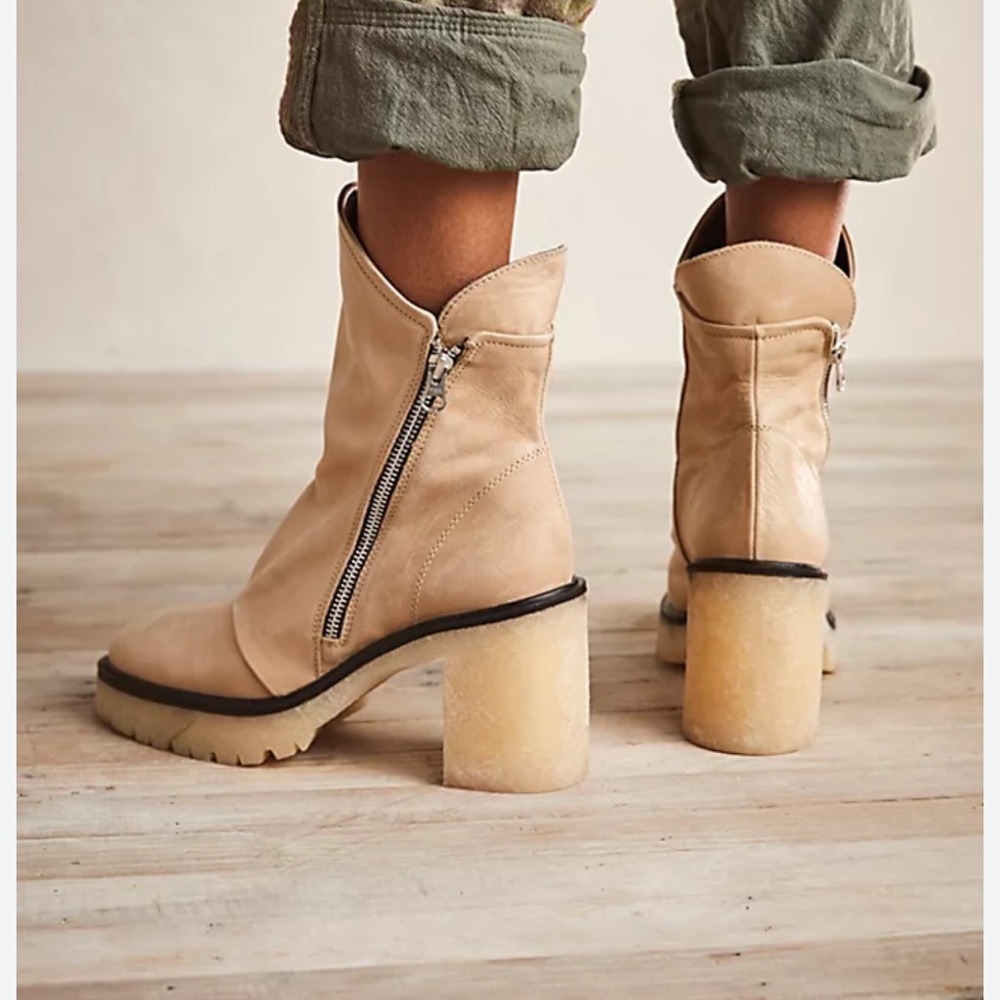 Free people Jack zip ankle boots